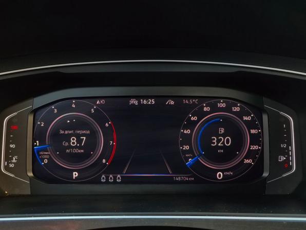 Volkswagen Tiguan II Рестайлинг с пробегом 2021 года, цена 2 950 000 рублей, 148702 км, внедорожник, Автокод Объявления