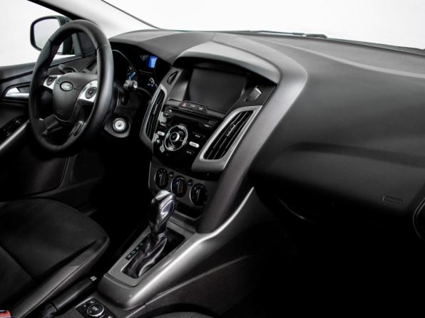 Ford Focus III с пробегом 2013 года, цена 730 000 рублей, 171835 км, универсал, Автокод Объявления