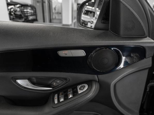 Mercedes-Benz C-Класс IV (W205) Рестайлинг с пробегом 2019 года, цена 1 910 000 рублей, 187527 км, седан, Автокод Объявления
