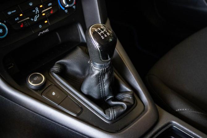 Ford Focus III Рестайлинг с пробегом 2015 года, цена 1 099 000 рублей, 146714 км, хэтчбек, Автокод Объявления