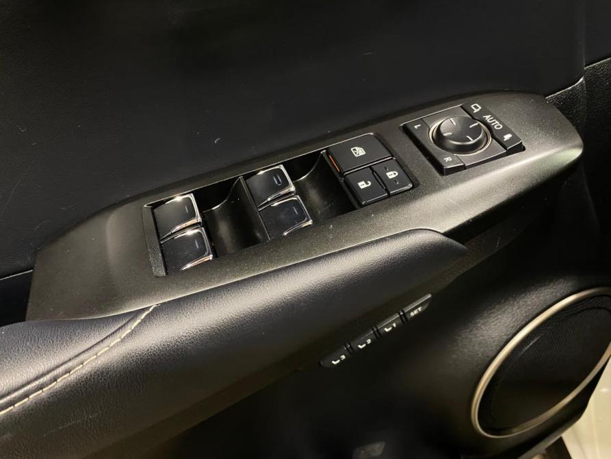 Lexus NX I Рестайлинг Челябинск  - изображение 17