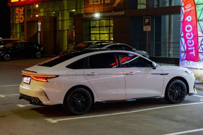 Новый Chery Arrizo 8 2025 года, цена 3 275 000 рублей, седан, Автокод Объявления