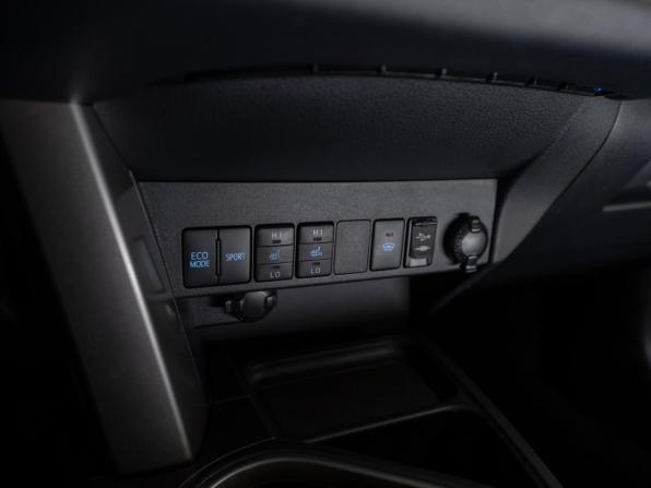Toyota RAV4 IV (XA40) Рестайлинг с пробегом 2019 года, цена 3 140 000 рублей, 80217 км, внедорожник, Автокод Объявления