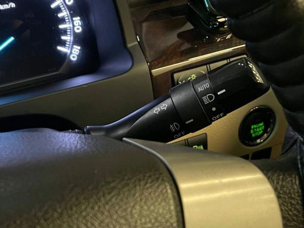 Toyota Alphard II с пробегом 2012 года, цена 2 255 000 рублей, 151231 км, минивэн, Автокод Объявления