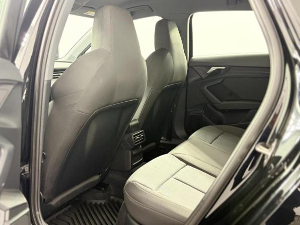 Audi A3 IV (8Y) с пробегом 2021 года, цена 2 612 900 рублей, 77690 км, хэтчбек, Автокод Объявления