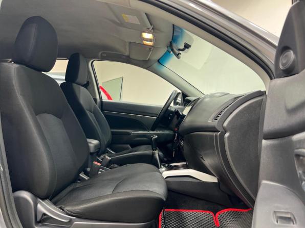 Mitsubishi ASX I с пробегом 2012 года, цена 850 000 рублей, 252000 км, внедорожник, Автокод Объявления