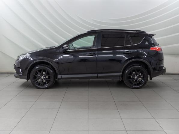 Toyota RAV4 IV (XA40) Рестайлинг с пробегом 2019 года, цена 1 948 000 рублей, 291021 км, внедорожник, Автокод Объявления
