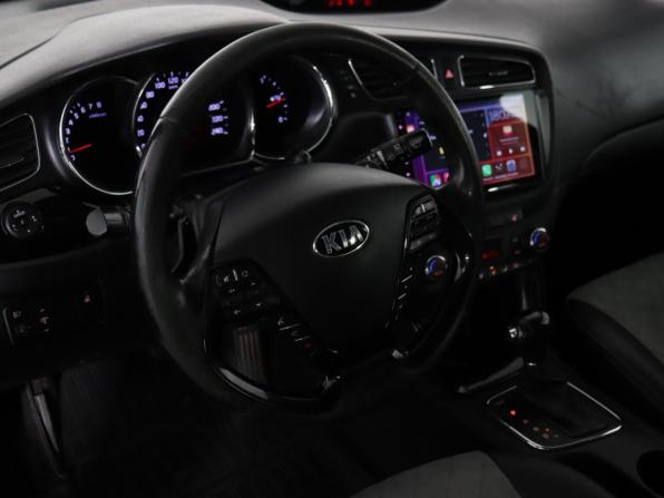 Kia Ceed II с пробегом 2014 года, цена 897 000 рублей, 204701 км, универсал, Автокод Объявления