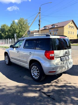 Skoda Yeti I Рестайлинг с пробегом 2015 года, цена 1 050 000 рублей, 189000 км, внедорожник, Автокод Объявления