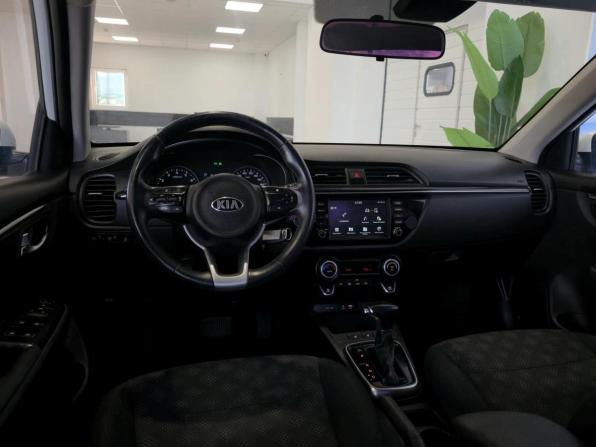 Kia Rio IV с пробегом 2018 года, цена 1 540 000 рублей, 49900 км, седан, Автокод Объявления