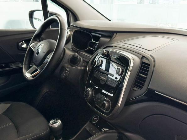 Renault Kaptur I Рестайлинг с пробегом 2020 года, цена 1 767 000 рублей, 73041 км, внедорожник, Автокод Объявления