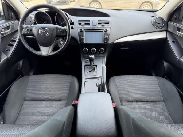 Mazda 3 II (BL) Рестайлинг с пробегом 2013 года, цена 1 050 000 рублей, 175394 км, седан, Автокод Объявления