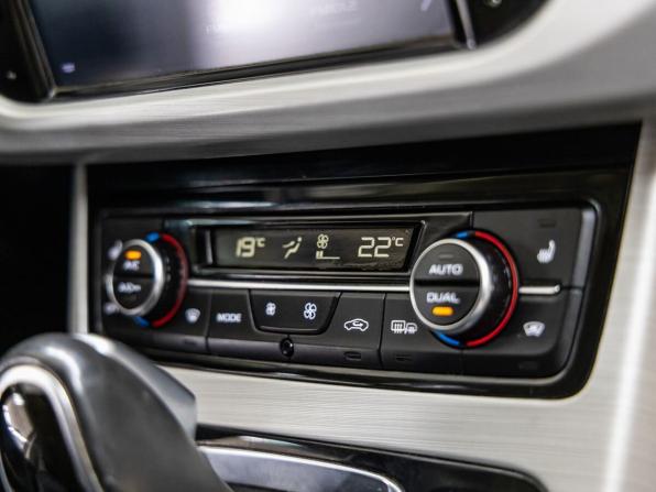 Geely Atlas I с пробегом 2020 года, цена 1 648 000 рублей, 70711 км, внедорожник, Автокод Объявления
