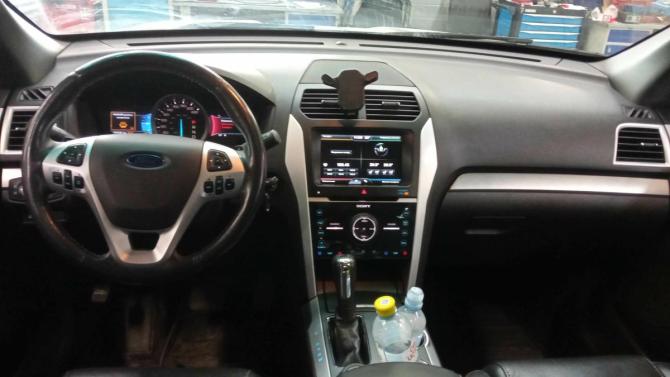 Ford Explorer V с пробегом 2014 года, цена 1 940 000 рублей, 108038 км, внедорожник, Автокод Объявления