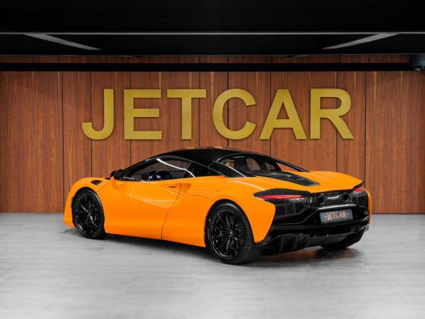 McLaren Artura с пробегом 2023 года, цена 24 900 000 рублей, 2490 км, купе, Автокод Объявления
