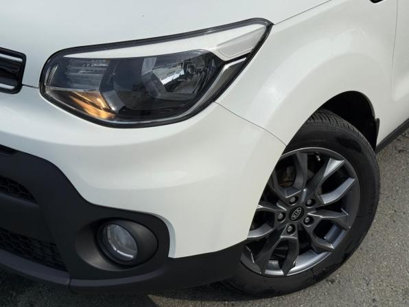 Kia Soul II Рестайлинг с пробегом 2018 года, цена 1 550 000 рублей, 100000 км, хэтчбек, Автокод Объявления