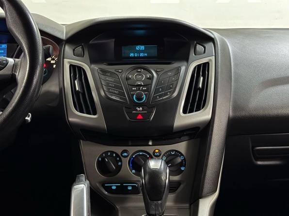 Ford Focus III с пробегом 2012 года, цена 560 000 рублей, 243786 км, седан, Автокод Объявления