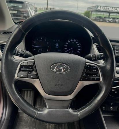 Hyundai Solaris II с пробегом 2019 года, цена 1 490 000 рублей, 73779 км, седан, Автокод Объявления