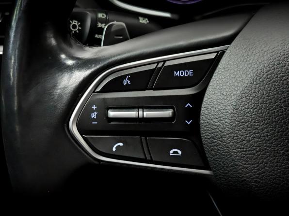 Hyundai Santa Fe IV Рестайлинг с пробегом 2020 года, цена 3 355 000 рублей, 81997 км, внедорожник, Автокод Объявления