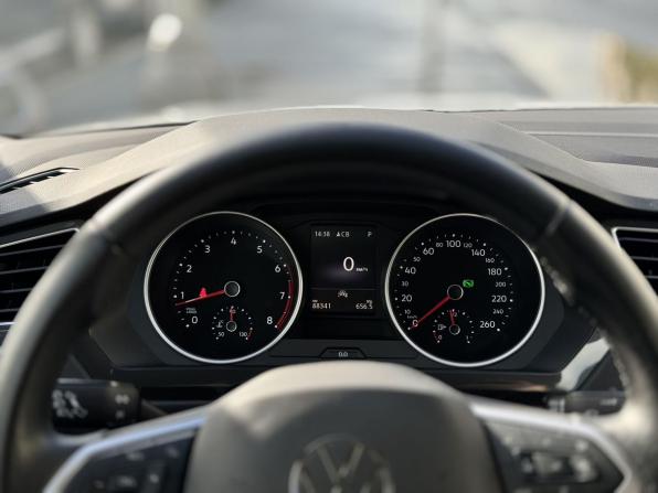 Volkswagen Tiguan II Рестайлинг с пробегом 2021 года, цена 2 750 000 рублей, 88300 км, внедорожник, Автокод Объявления
