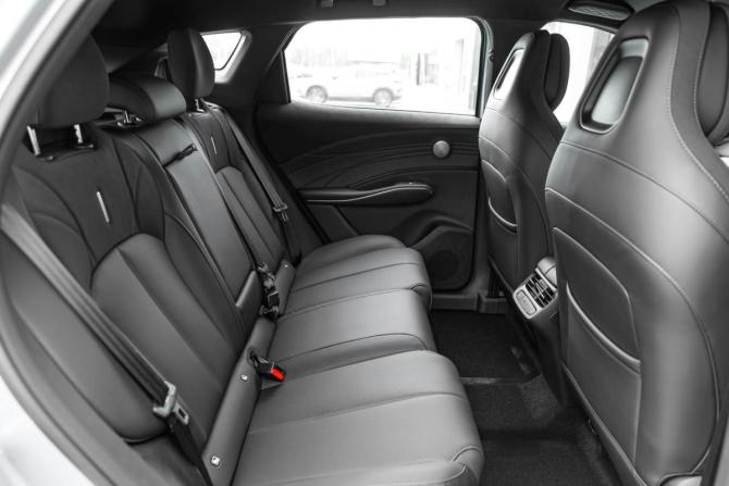 Новый Omoda C7 2026 года, цена 3 299 000 рублей, внедорожник, Автокод Объявления
