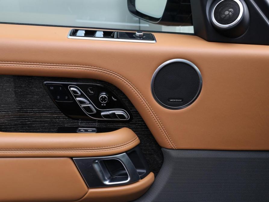 Land Rover Range Rover IV Рестайлинг Москва  - изображение 27