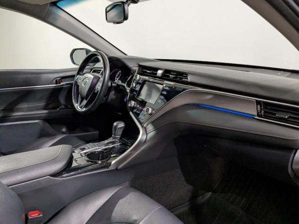 Toyota Camry VIII (XV70) с пробегом 2021 года, цена 2 700 000 рублей, 73230 км, седан, Автокод Объявления