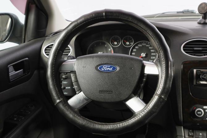 Ford Focus II с пробегом 2007 года, цена 399 000 рублей, 352000 км, седан, Автокод Объявления