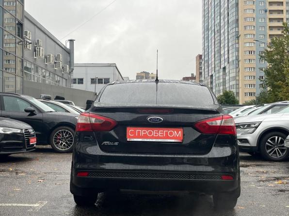 Ford Focus III с пробегом 2013 года, цена 725 000 рублей, 240000 км, седан, Автокод Объявления