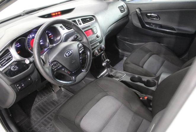 Kia Ceed II с пробегом 2012 года, цена 1 250 000 рублей, 211522 км, универсал, Автокод Объявления