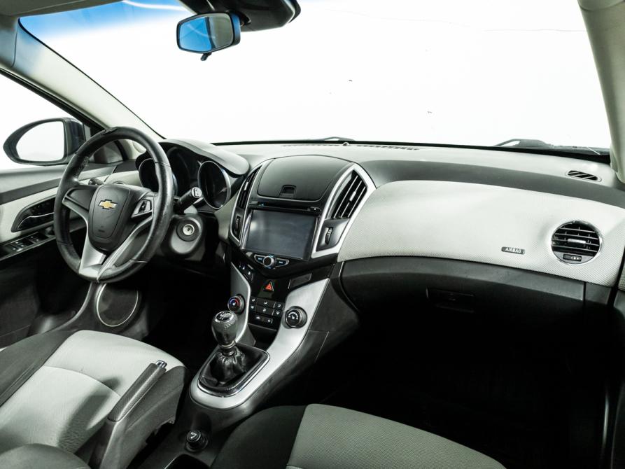 Chevrolet Cruze I Рестайлинг Санкт-Петербург  - изображение 9