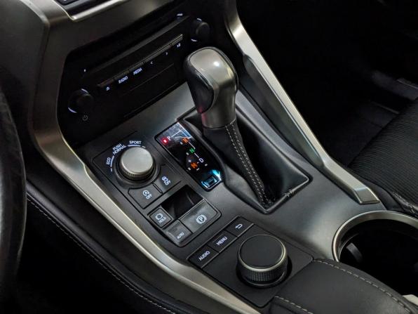 Lexus NX I с пробегом 2015 года, цена 2 490 000 рублей, 92726 км, внедорожник, Автокод Объявления