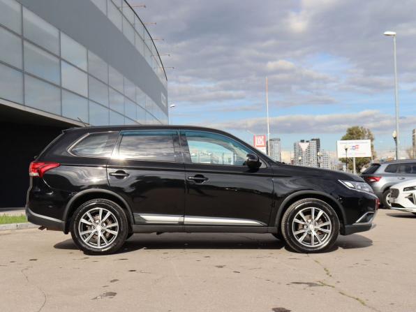 Mitsubishi Outlander III Рестайлинг 2 с пробегом 2015 года, цена 1 680 000 рублей, 203781 км, внедорожник, Автокод Объявления
