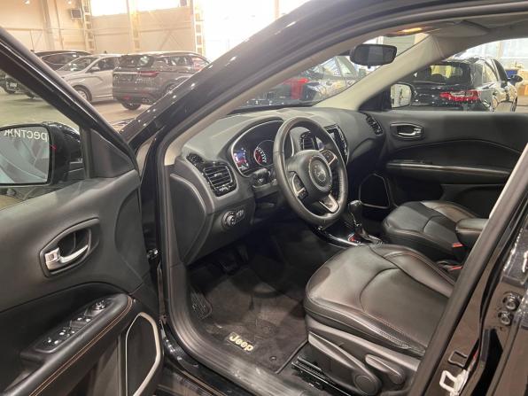 Jeep Compass II Рестайлинг с пробегом 2020 года, цена 2 280 000 рублей, 44672 км, внедорожник, Автокод Объявления