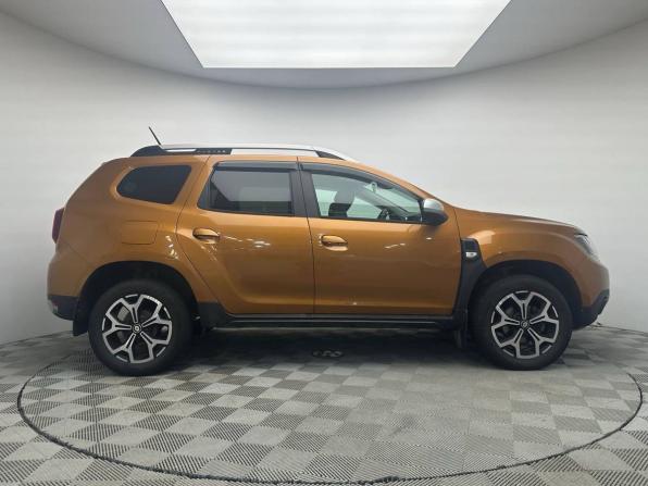 Renault Duster II с пробегом 2021 года, цена 1 689 000 рублей, 107436 км, внедорожник, Автокод Объявления