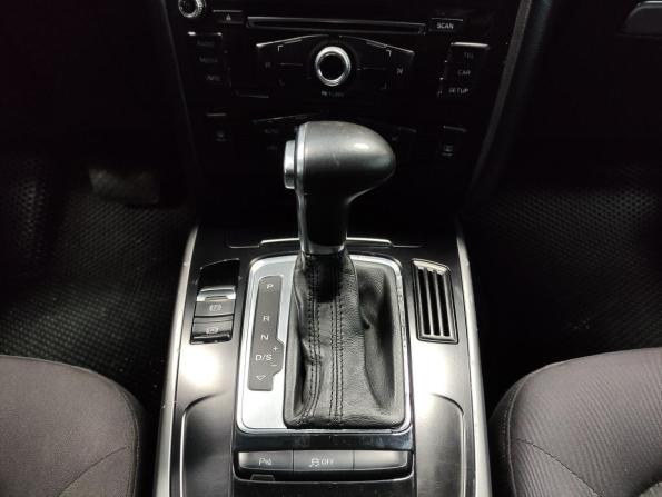 Audi A4 IV (B8) Рестайлинг с пробегом 2013 года, цена 1 050 000 рублей, 240872 км, седан, Автокод Объявления