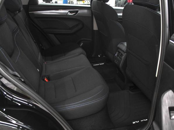 Haval Jolion I Рестайлинг с пробегом 2025 года, цена 2 399 900 рублей, 5 км, внедорожник, Автокод Объявления