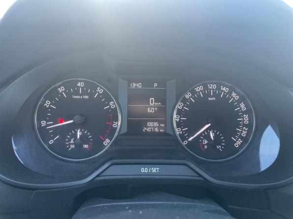 Skoda Octavia III (A7) с пробегом 2015 года, цена 949 000 рублей, 240000 км, лифтбек, Автокод Объявления