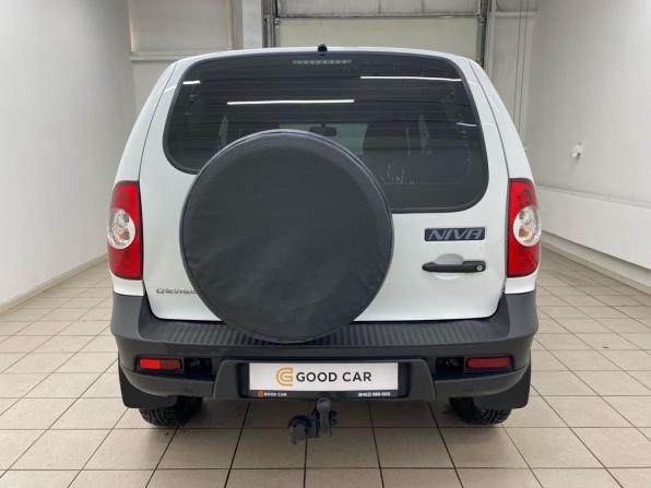 Chevrolet Niva I Рестайлинг с пробегом 2018 года, цена 730 000 рублей, 123487 км, внедорожник, Автокод Объявления