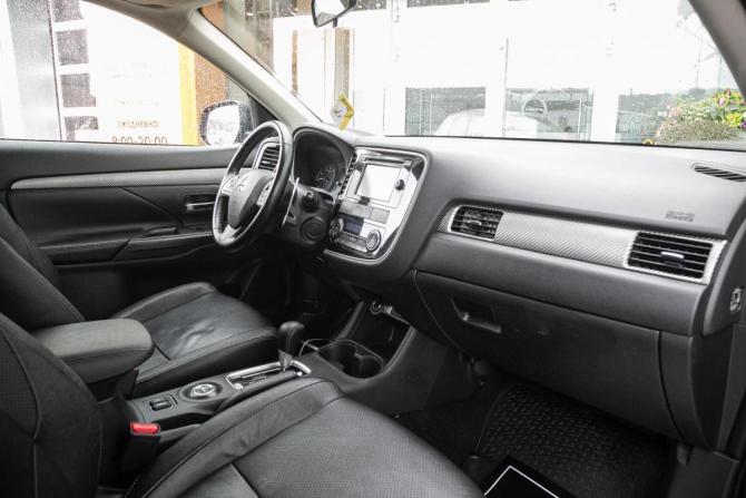 Mitsubishi Outlander III с пробегом 2013 года, цена 1 298 000 рублей, 228300 км, внедорожник, Автокод Объявления