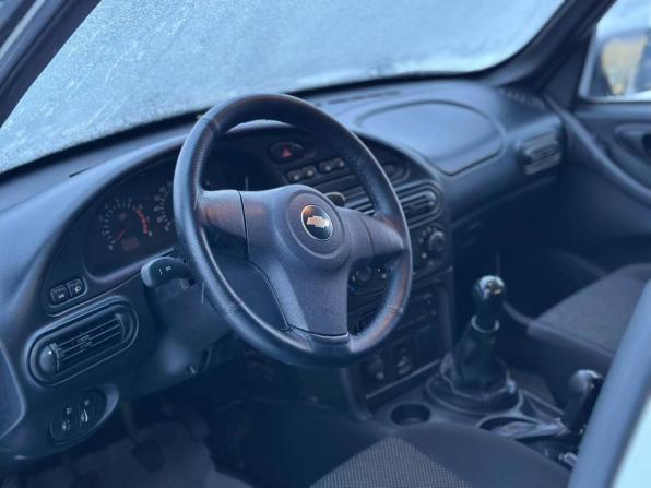 Chevrolet Niva I Рестайлинг с пробегом 2015 года, цена 620 000 рублей, 86840 км, внедорожник, Автокод Объявления