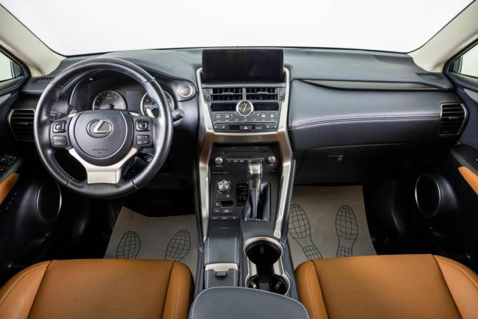 Lexus NX I Рестайлинг с пробегом 2021 года, цена 4 299 000 рублей, 25300 км, внедорожник, Автокод Объявления