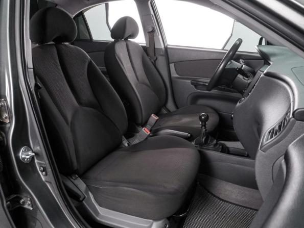 Kia Rio II Рестайлинг с пробегом 2010 года, цена 543 000 рублей, 200996 км, седан, Автокод Объявления