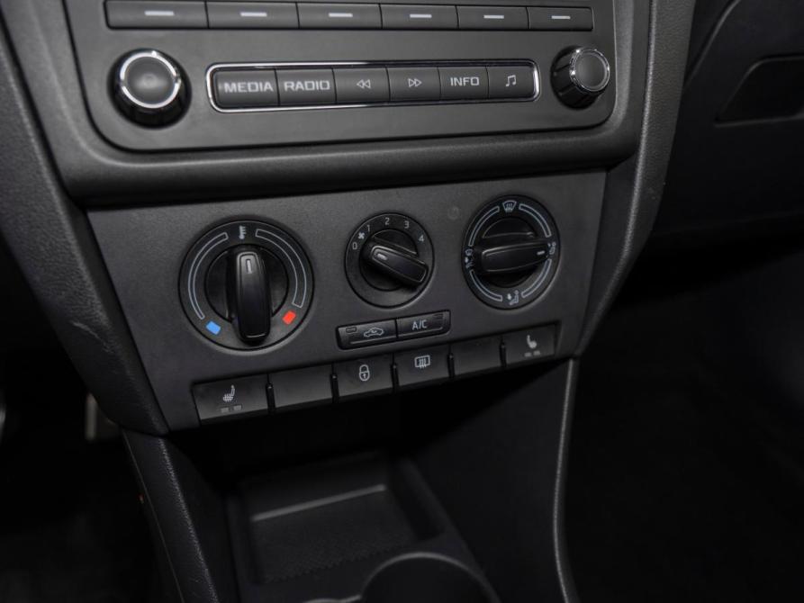 Skoda Rapid I Москва  - изображение 16