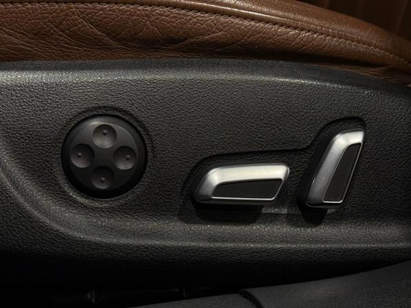 Audi A6 IV (C7) Рестайлинг с пробегом 2015 года, цена 1 999 000 рублей, 193758 км, седан, Автокод Объявления