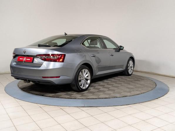 Skoda Superb III с пробегом 2018 года, цена 1 844 900 рублей, 260000 км, лифтбек, Автокод Объявления