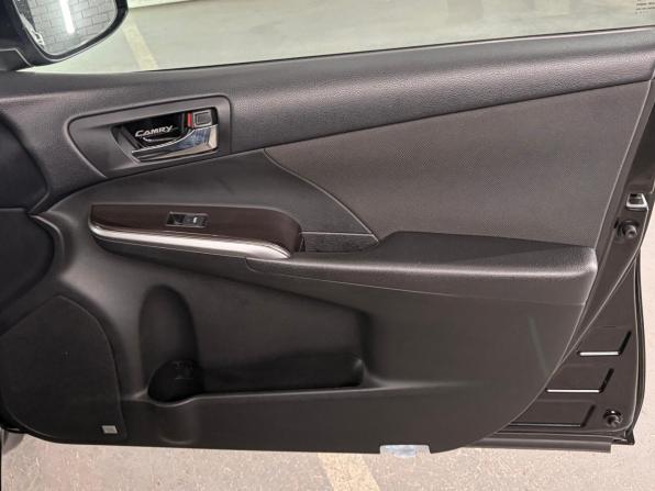 Toyota Camry VII (XV50) Рестайлинг с пробегом 2016 года, цена 1 890 000 рублей, 165063 км, седан, Автокод Объявления