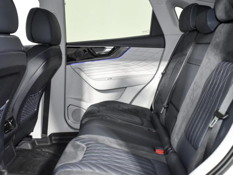 Hongqi HS5 I Санкт-Петербург  - изображение 12