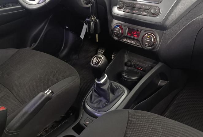 Kia Rio III с пробегом 2014 года, цена 910 000 рублей, 98700 км, седан, Автокод Объявления