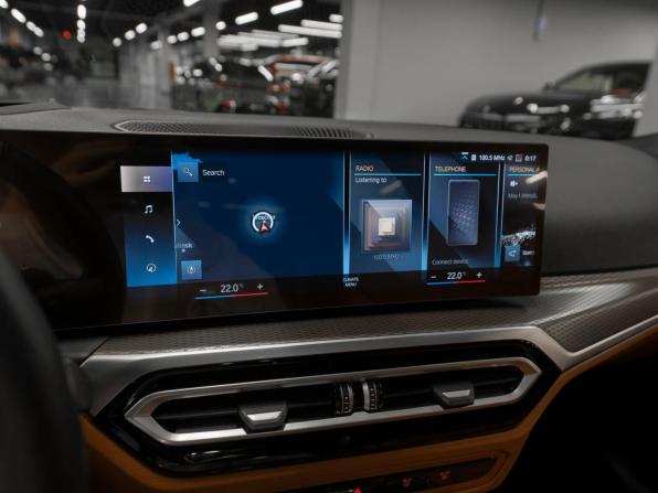 BMW 3 серии VII (G2x) Рестайлинг с пробегом 2024 года, цена 6 450 000 рублей, 9059 км, седан, Автокод Объявления